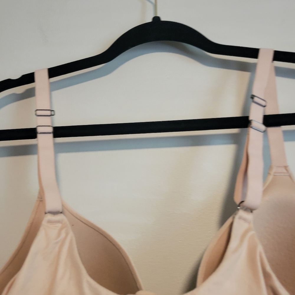 Simply Vera Nude Underwire Bra Size 40C - Picture 4 of 5
